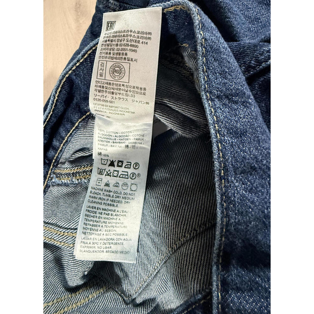 Levi's Women's  Shrunken ' 90s Trucker Jacket Dark Blue Size Small - Picture 8 of 11